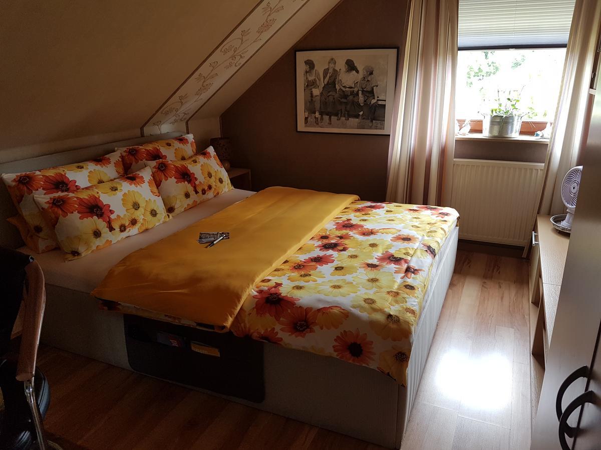 Pension Buetterich Apartment Husum  Ngoại thất bức ảnh